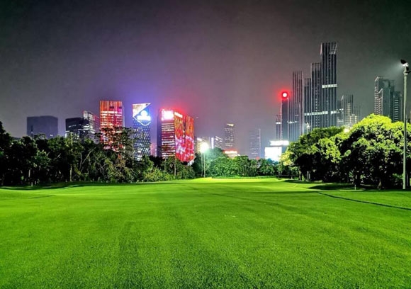 深圳名商高尔夫球会夜场灯光费价格调整通知